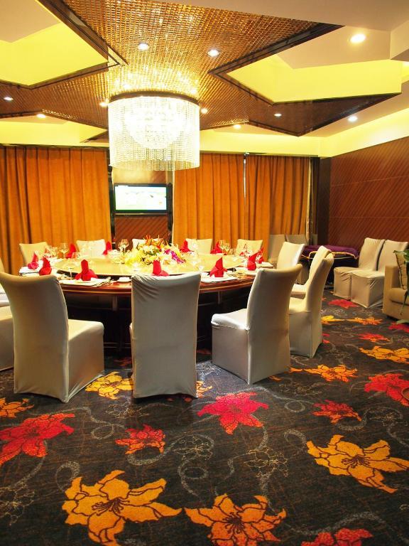 Chengdu Liwan International Hotel Bagian luar foto